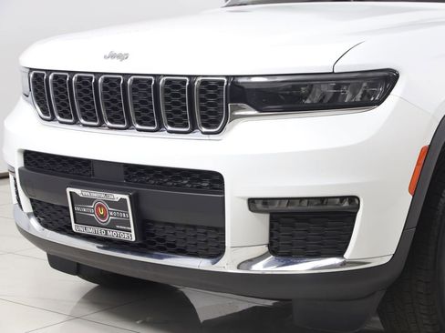 Used 2023 Jeep Grand Cherokee L Limited AWD/4WD image 58