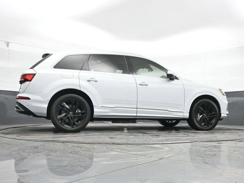 Used 2022 Audi Q7 3.0T Premium Plus image 46