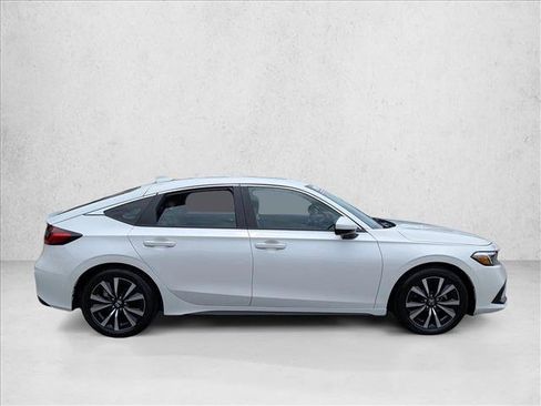Certified 2024 Honda Civic EX-L image 4