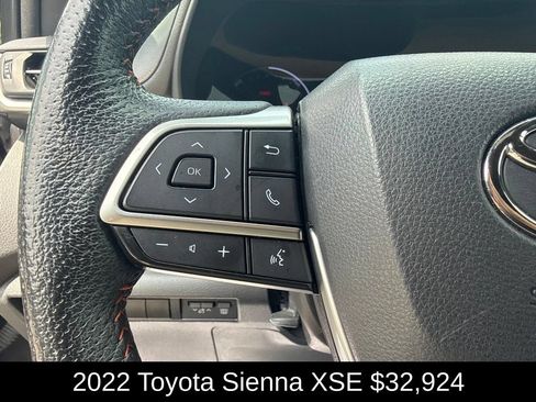 Used 2022 Toyota Sienna XSE w/ XSE Plus Package AWD/4WD image 25