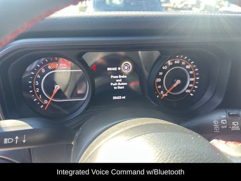 Used 2024 Jeep Wrangler Unlimited Rubicon AWD/4WD image 10