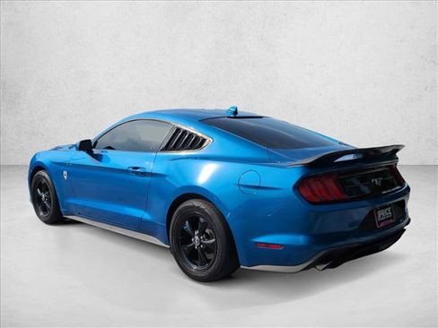 Used 2020 Ford Mustang Coupe RWD image 7