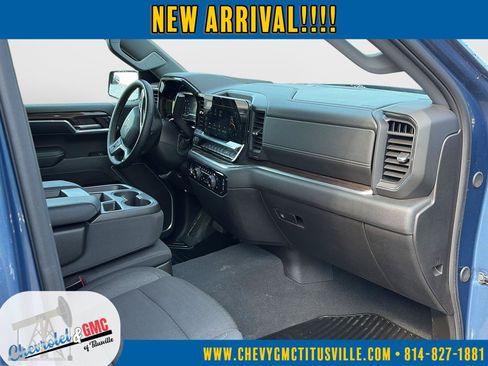 Used 2024 Chevrolet Silverado 1500 LT AWD/4WD image 7
