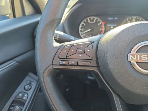 Used 2025 Nissan Sentra S FWD image 22