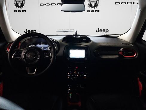 Certified 2017 Jeep Renegade Trailhawk w/ Premium Trailhawk Package image 8