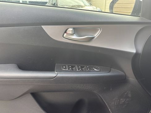 Used 2024 Kia Forte LXS FWD image 18