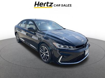 Used 2025 Volkswagen Jetta SE