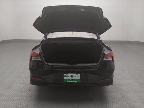 Used 2021 Hyundai Elantra Blue image 29