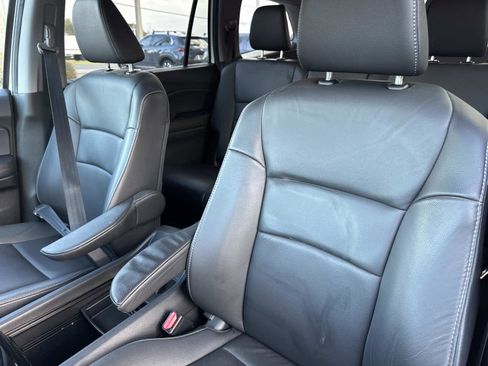 Used 2022 Honda Pilot Touring image 21