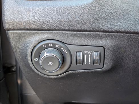 Used 2018 Jeep Compass Trailhawk image 21