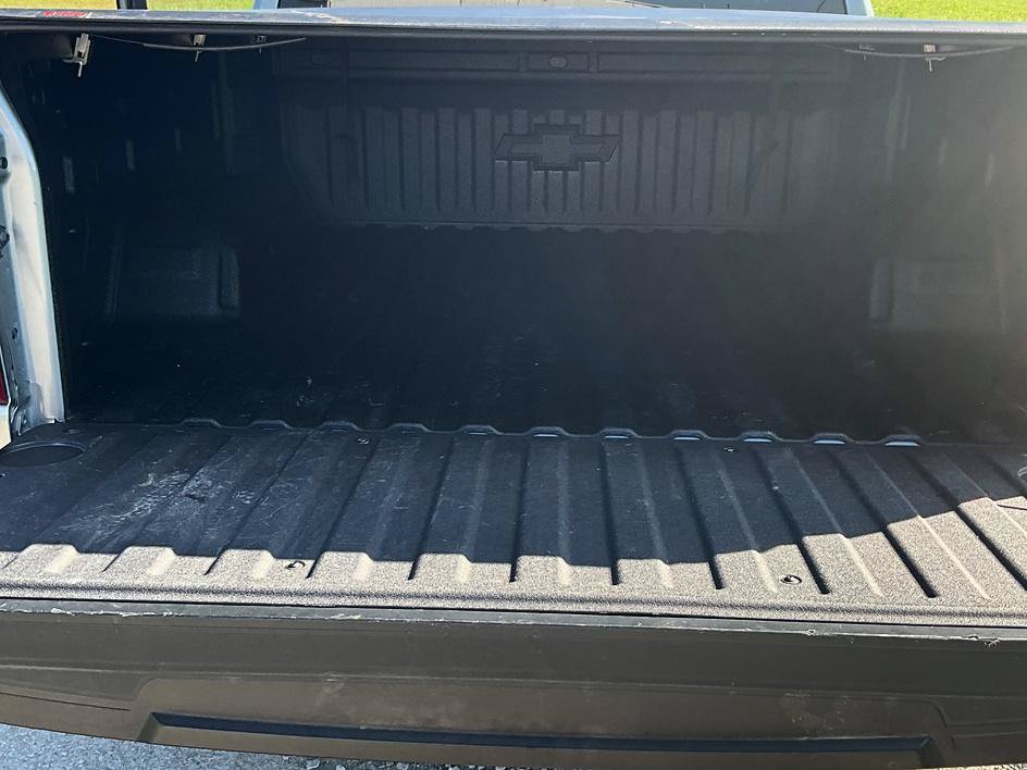 Used 2025 Chevrolet Silverado 1500 Custom Trail Boss w/ LPO, Dark Essentials Package AWD/4WD image 36