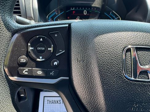 Used 2019 Honda Odyssey EX image 19