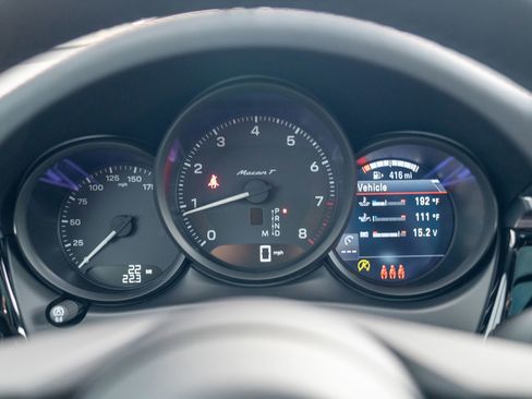 New 2026 Porsche Macan Turbo AWD/4WD image 16