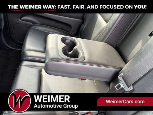 Used 2024 Dodge Durango GT AWD/4WD image 14