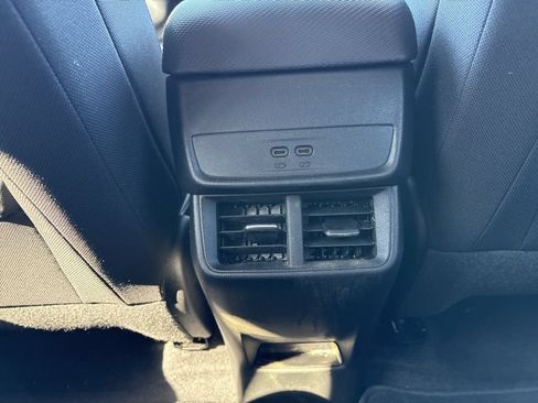 Used 2025 Chevrolet Equinox LT AWD/4WD image 30