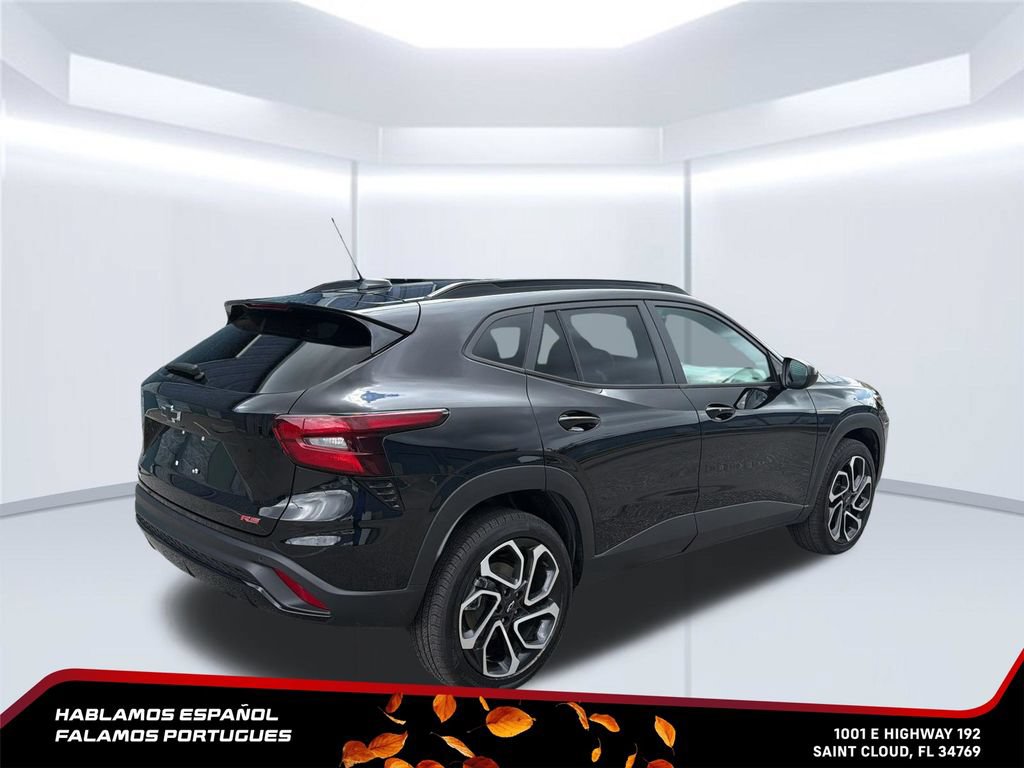 Certified 2025 Chevrolet Trax RS w/ Sunroof Package FWD image 6