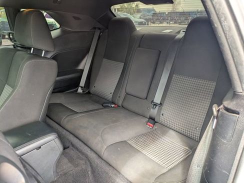 Used 2022 Dodge Challenger R/T image 31