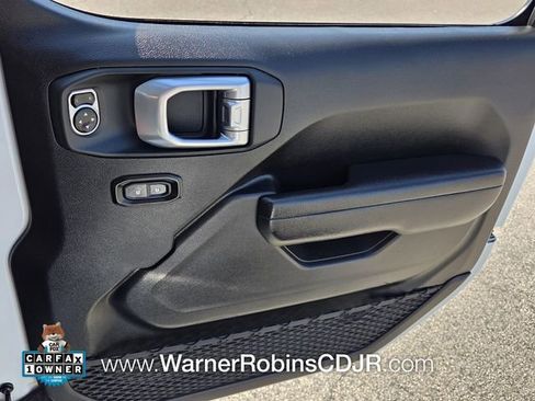 Used 2024 Jeep Wrangler Unlimited Sport w/ Convenience Group AWD/4WD image 25