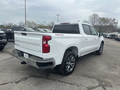 New 2026 Chevrolet Silverado 1500 LT image 3