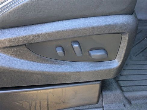 Used 2019 Chevrolet Silverado 2500 High Country w/ Duramax Plus Package image 74