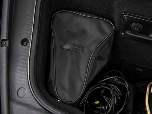 Used 2023 Lamborghini Huracan Tecnica image 19