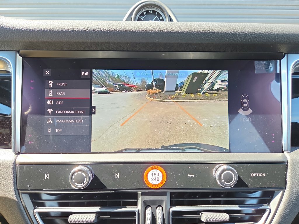 Certified 2026 Porsche Macan AWD/4WD image 12