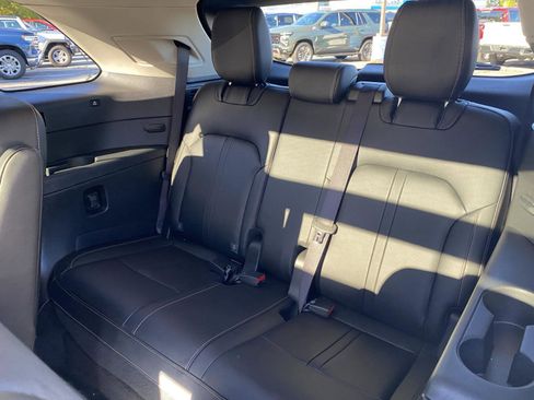 Used 2024 MAZDA CX-90 3.3 Turbo w/ Premium Package image 19