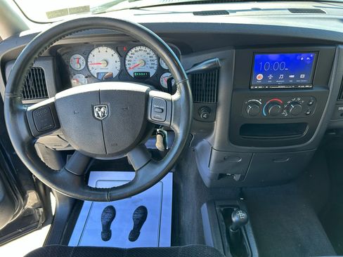 Used 2005 Dodge Ram 1500 Truck SLT w/ Sport Appearance Group image 21