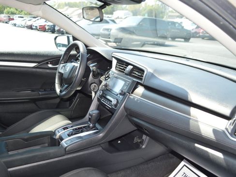 Used 2019 Honda Civic LX image 17