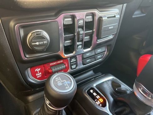 Used 2024 Jeep Wrangler Unlimited Rubicon 392 image 20