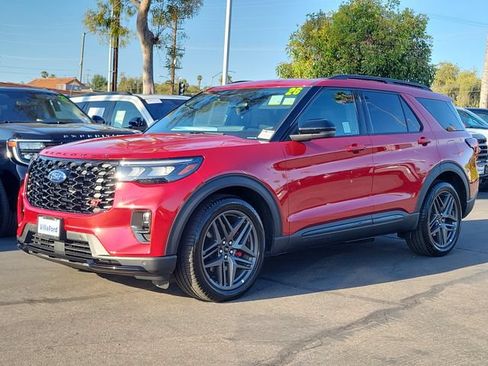 Used 2026 Ford Explorer ST w/ Sun And Sound Package AWD/4WD image 30