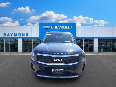 Used 2022 Kia Telluride LX AWD/4WD image 8