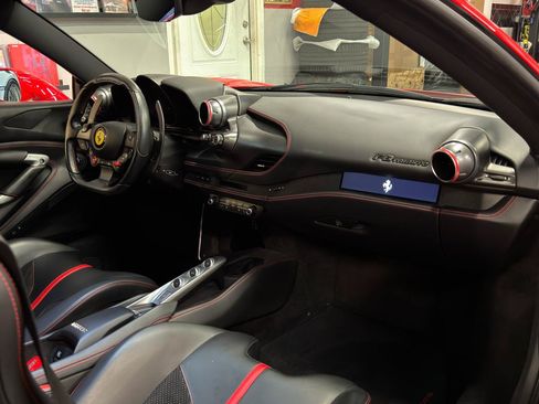 Used 2020 Ferrari F8 Tributo RWD image 19