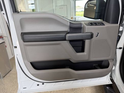 Used 2018 Ford F150 XLT AWD/4WD image 21