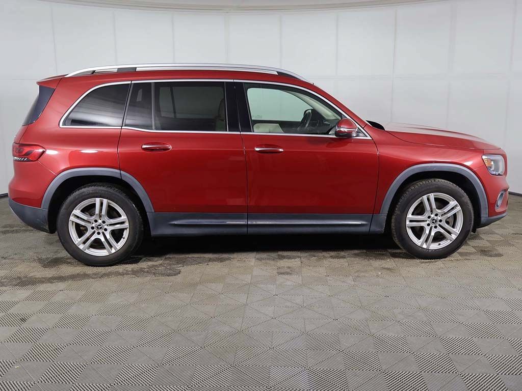 Used 2022 Mercedes-Benz GLB 250 4MATIC image 12