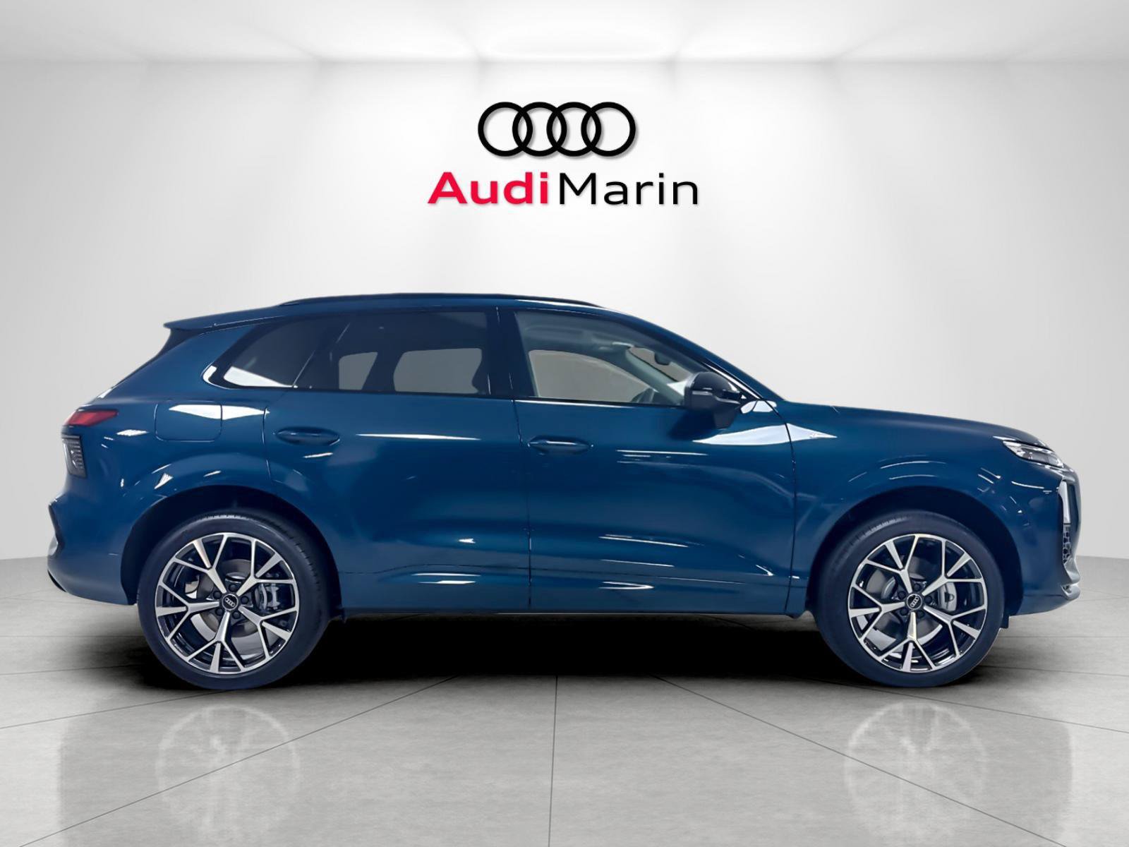 New 2026 Audi Q3 quattro 2.0T AWD/4WD image 6