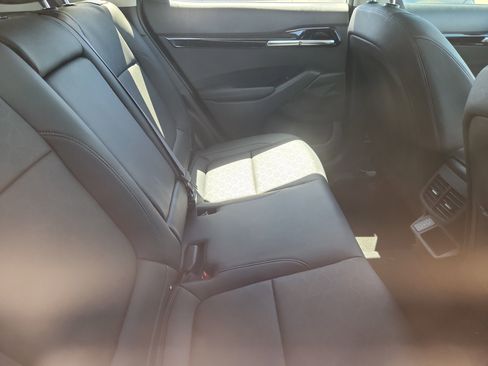 Used 2024 Kia Seltos EX image 9