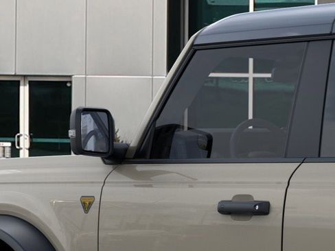 New 2025 Ford Bronco Badlands image 22