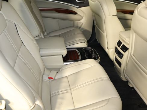 Used 2017 Acura MDX Sport Hybrid w/ Advance Pkg image 47