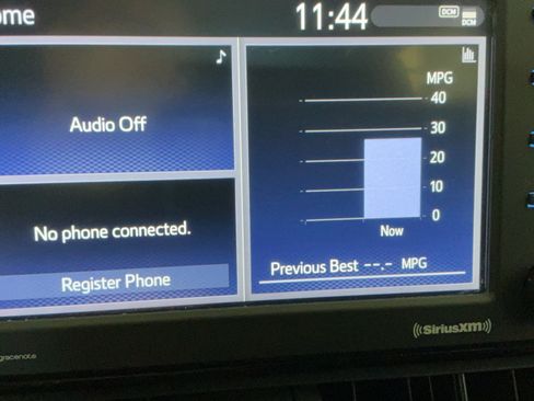 Used 2020 Toyota RAV4 LE AWD/4WD image 11