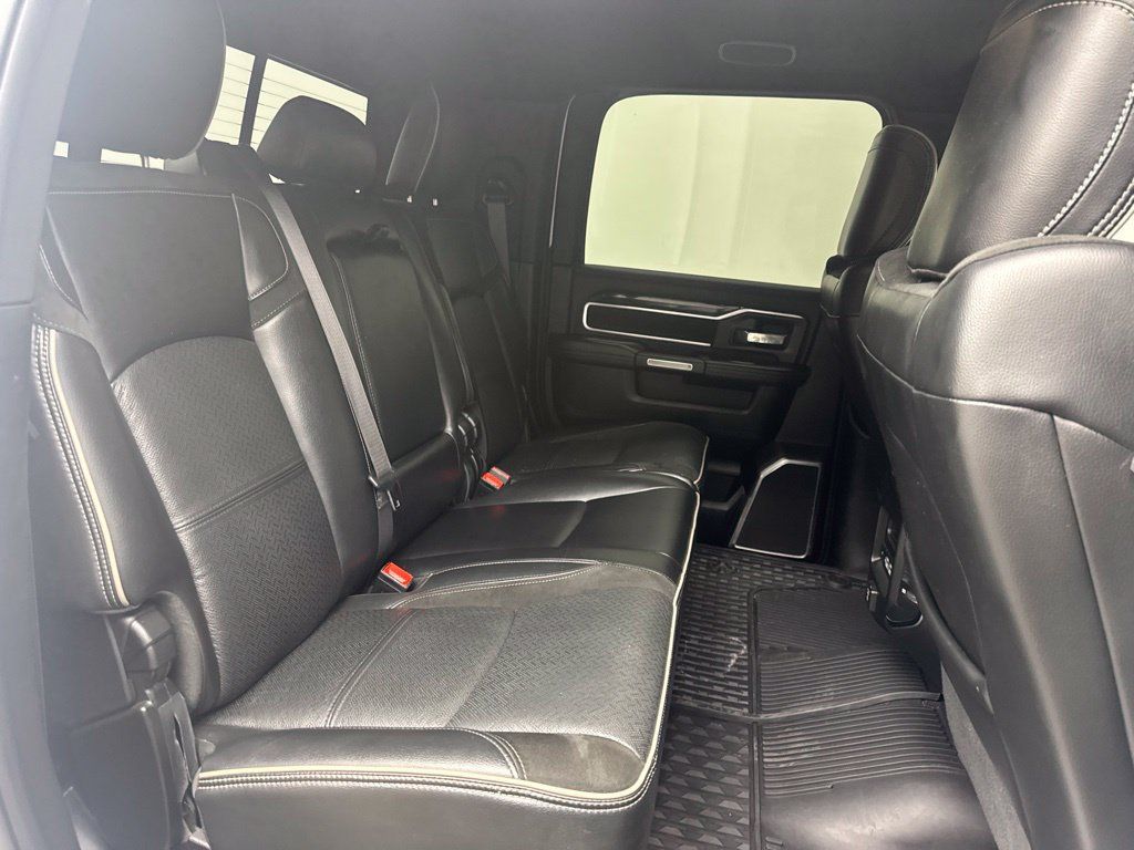 Used 2019 RAM 2500 Laramie AWD/4WD image 16