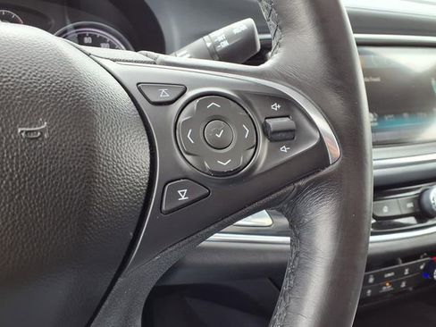 Used 2018 Buick Enclave Essence w/ Trailering Package FWD image 17
