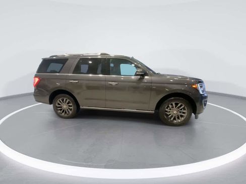 Used 2019 Ford Expedition Limited w/ Equipment Group 301A image 9