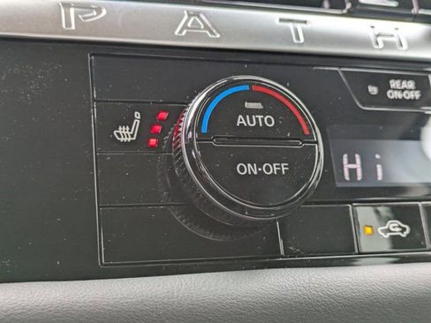 New 2026 Nissan Pathfinder SL FWD image 13