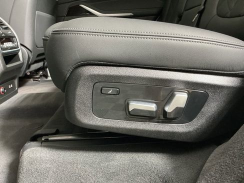 Certified 2025 BMW X7 xDrive40i w/ Premium Package image 27