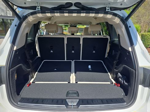 New 2026 Mercedes-Benz GLB 250 4MATIC image 12
