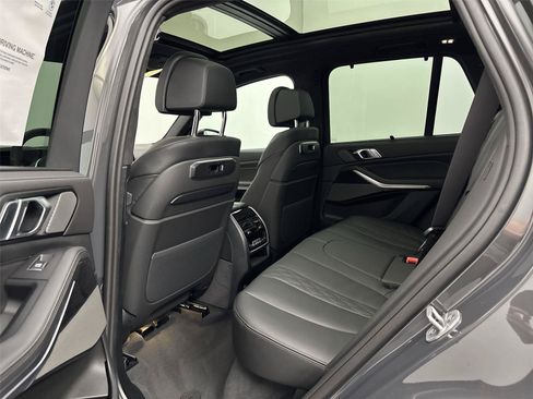 New 2026 BMW X5 xDrive50e w/ Executive Package AWD/4WD image 29
