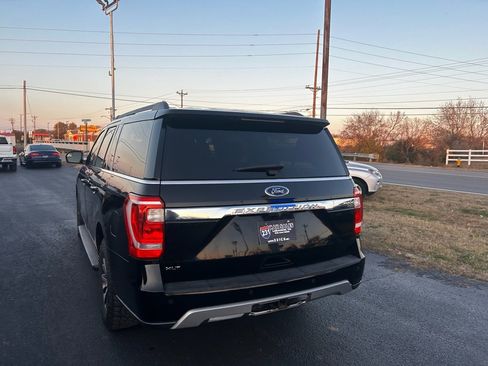 Used 2019 Ford Expedition Max XLT image 5