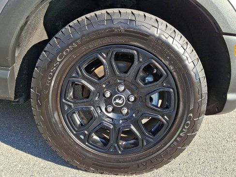 Certified 2025 Ford Bronco Sport Badlands AWD/4WD image 9
