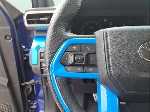 Used 2024 Toyota Tacoma TRD Sport AWD/4WD image 23